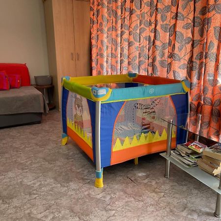 פומורי Comfort Apartment מראה חיצוני תמונה