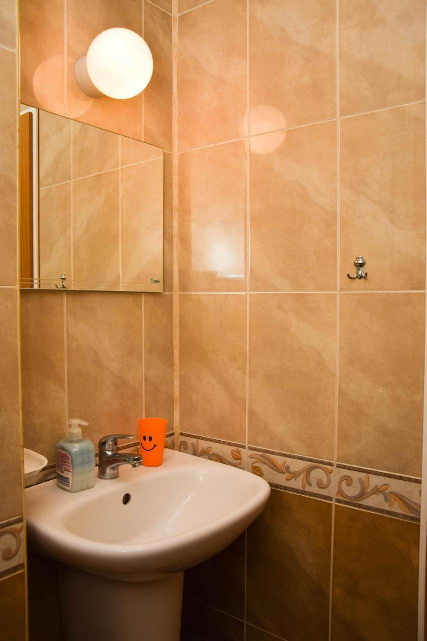 פומורי Comfort Apartment מראה חיצוני תמונה